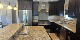 17 Lee Avenue Gallery 1