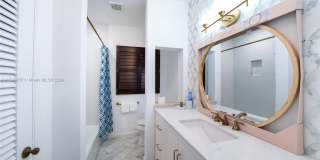 1310 Jackson St Gallery 9