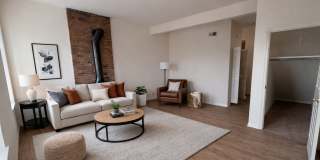 1911 South 11th Street Gallery 6