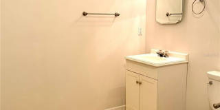 2419 WELLS AVENUE Gallery 25