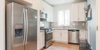 1259 W 36th Place - Co-Living Gallery 1