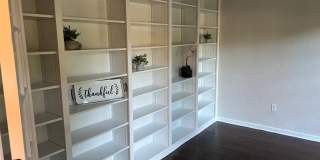 1197 MEADOW GREEN Lane Gallery 17