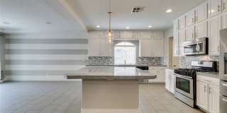 4586 W Camero Avenue Gallery 27