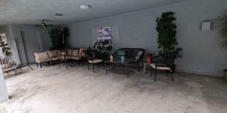 Beautiful, recently remodeled 1 bedroom 1 bathroom condo available now - MOVE IN SPECIAL Gallery 19