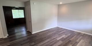 514 Royal Crest Drive Gallery 2