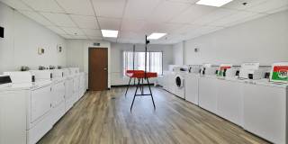 Senior Housing - Highland Towers Gallery 17