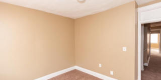 2400 West Baltimore Street Gallery 20