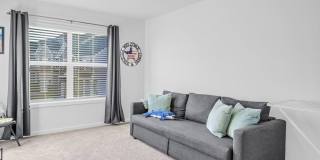 329 Hartland Place Gallery 16