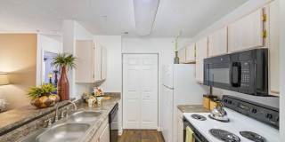 Hollis 7601 Gallery 16