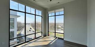 East Bank Gallery 11