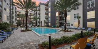 The Aston at Uptown Gallery 5