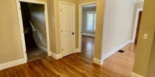 Introducing WesleyHeights401, a charming 3-bedroom, 2-bathroom house located in the heart of Charlotte, NC Gallery 11
