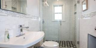 926 Second Avenue Gallery 10