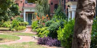 Cameron Court & Shelton Gallery 26