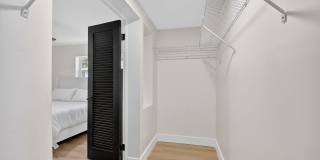 1221 Singer Drive Gallery 16