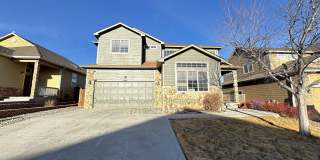 Gorgeous 4 Bedroom House in Falcon Gallery 1