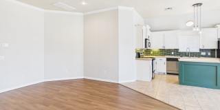 319 SW Coral Gallery 5