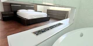 1801 Roscomare Road Gallery 20