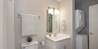 7 Pointe Apartments Gallery 11