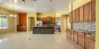 Gorgeous 4 bed 3 bath Single Level Home in Norterra Area Gallery 22