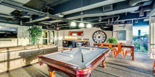 9 on Canal Gallery 15