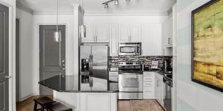 Rowe Vinings Gallery 1