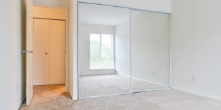 Applegate and Potomac Commons Apartments and Townhomes Gallery 6