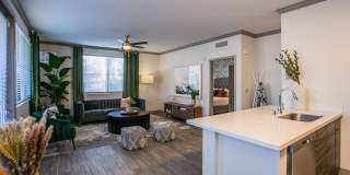 The Alcove Gallery 14