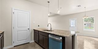 414 W Avenue C Gallery 9