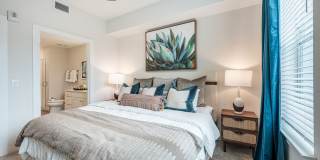 Cove at 47th Gallery 10