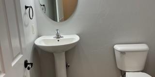 Newly remodeled 3 bedroom condo Gallery 28