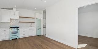 489 Jasmine Street Gallery 1