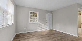 1823 White Oak Road Gallery 4