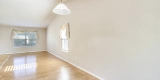 FENCED IN YARD!!!  Beautiful 4/3 UPDATED SF Home in Gaithersburg Gallery 51