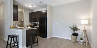 Pointe at Crestmont Apartments - Affordable Housing Gallery 14