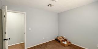 29 Palms Home with Attached Garage Gallery 7