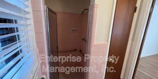 5081 Whitehall Ave Gallery 26