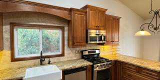 Spacious & Stylish Living in the Heart of Lake Elsinore Spacious & Stylish Living in the Heart of Lake Elsinore Gallery 10