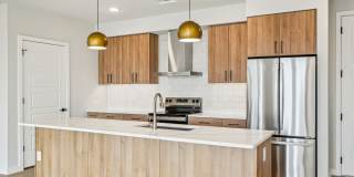 2800 Taylor Gallery 35