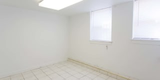 5120 S. Hyde Park Boulevard Gallery 30