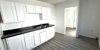 Charming 3 Bedroom 1 Bathroom now available for rent Gallery 11