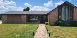 312 Rosanne Street Gallery 1