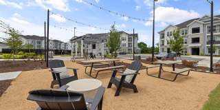 The Lindley at Grove 98 Gallery 50