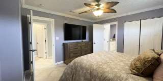1043 Plantation Drive Gallery 25