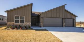 2629 N Justin Drive Gallery 2