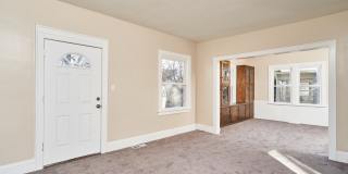 Large Firestone 4 Bed Brick Home Gallery 11