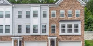 712 Parkview Ln Gallery 1