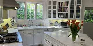 8050 Mulholland Dr Gallery 3