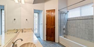 Lovely 3 Bedroom, 2 Bathroom in North Central Austin!!! Gallery 18