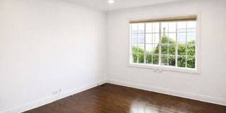 214 South Spalding Drive Gallery 9